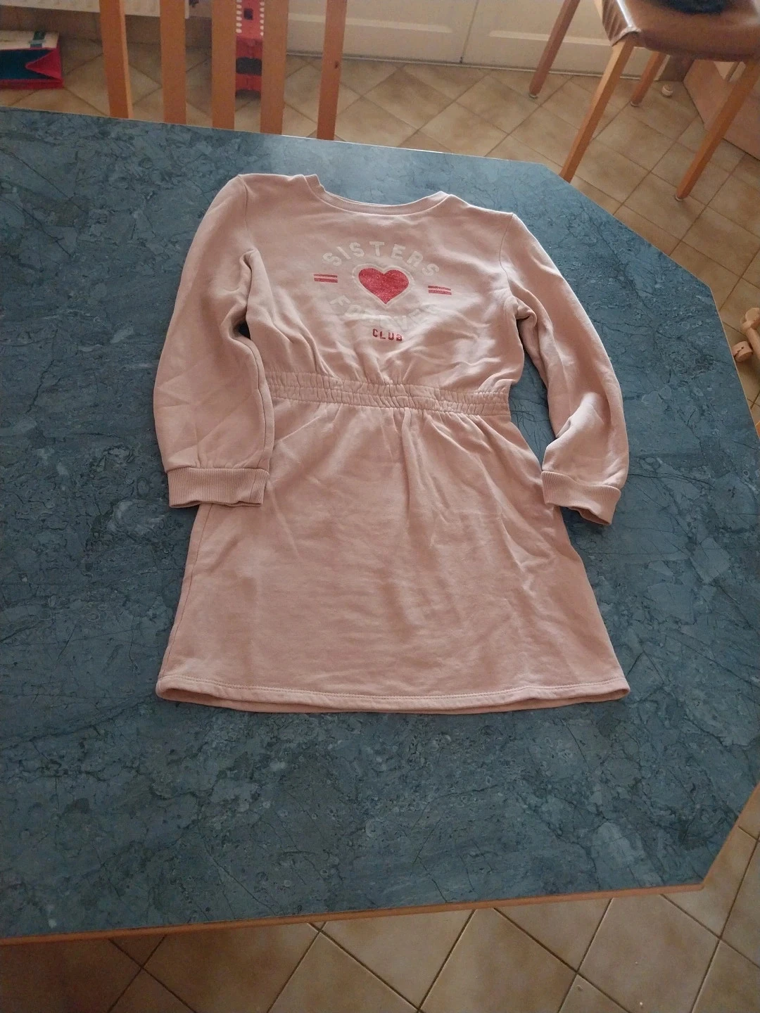 Robe sweat T.8ans